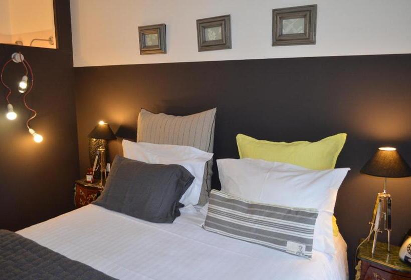 غرفة قياسية فردية سرير مزدوج, La Demeure