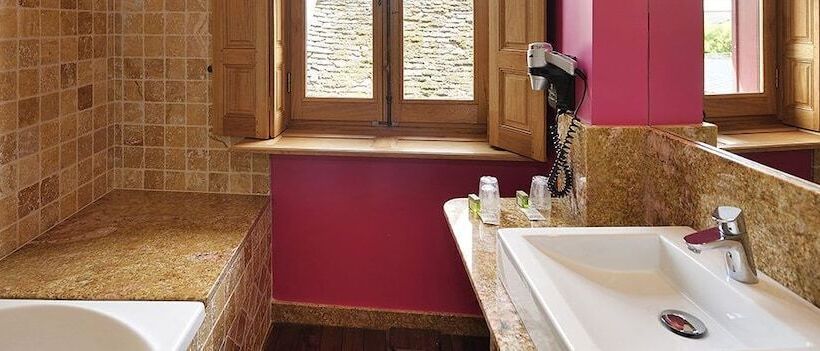 غرفة كومفورت, Logis Hotel La Diligence