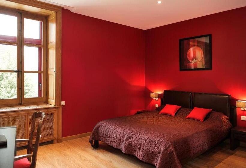 غرفة قياسية ثلاثية, Logis Hotel La Diligence