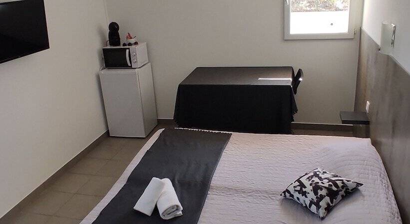 Номер Basic, Le Clos La Verdiere