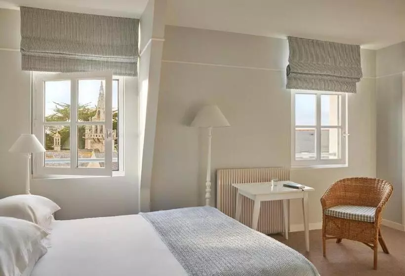 アウトサイドクラシックルーム, Le Grand Hotel Des Bains & Spa   Bretagne