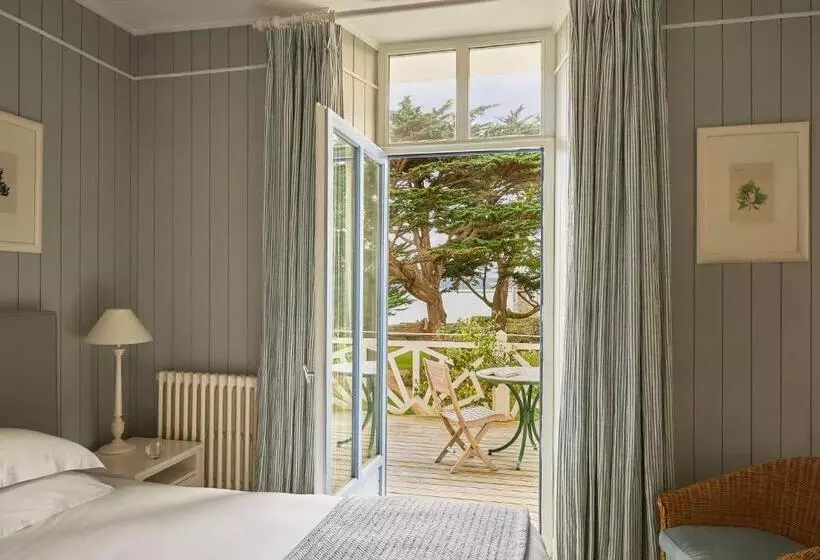 公園の見えるスーペリアルーム, Le Grand Hotel Des Bains & Spa   Bretagne