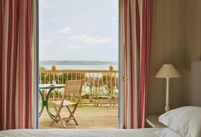 Номер Superior Вид на Море, Le Grand Hotel Des Bains & Spa   Bretagne
