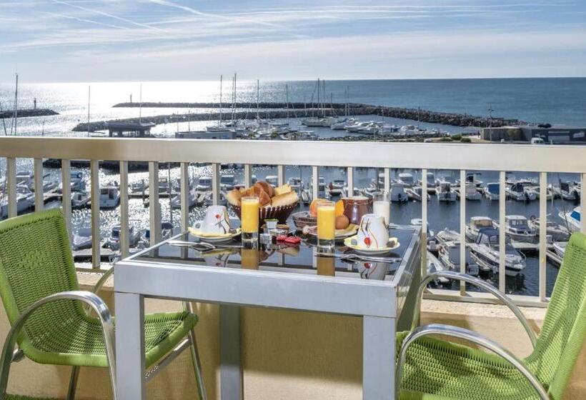 Triple Room Sea View, Le Richmont