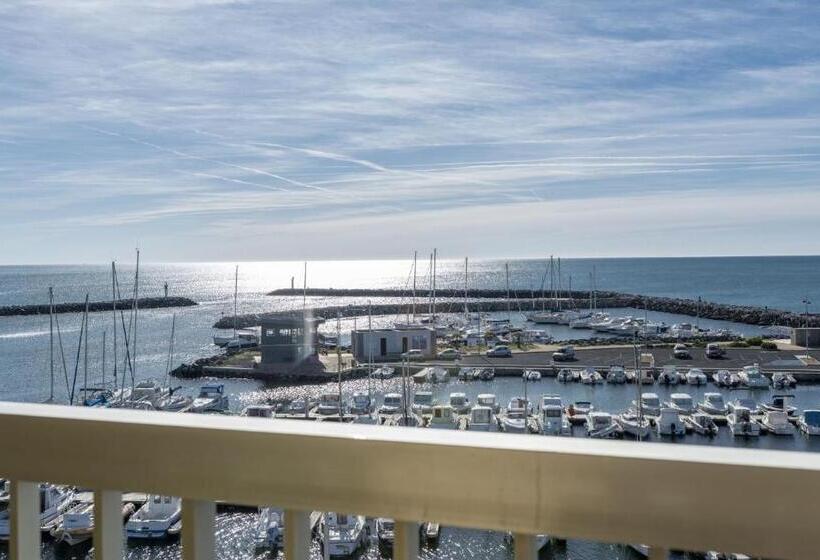 Triple Room Sea View, Le Richmont