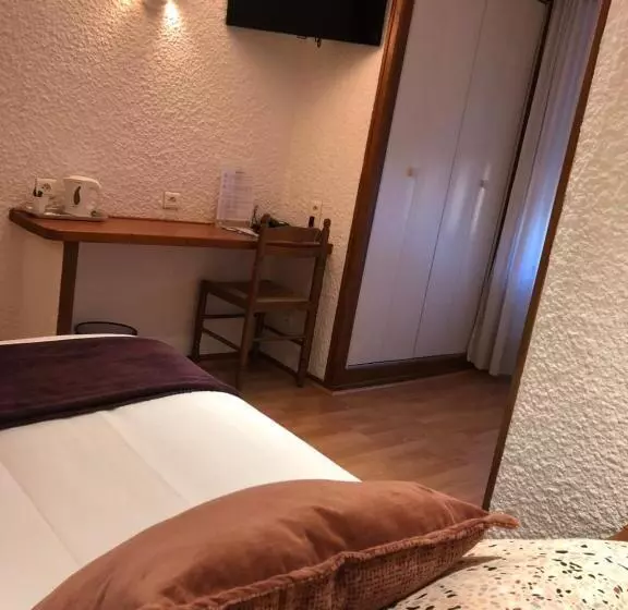 Classic Yhden Hengen Huone, Les Tilleuls Montbeliard Sud Audincourt