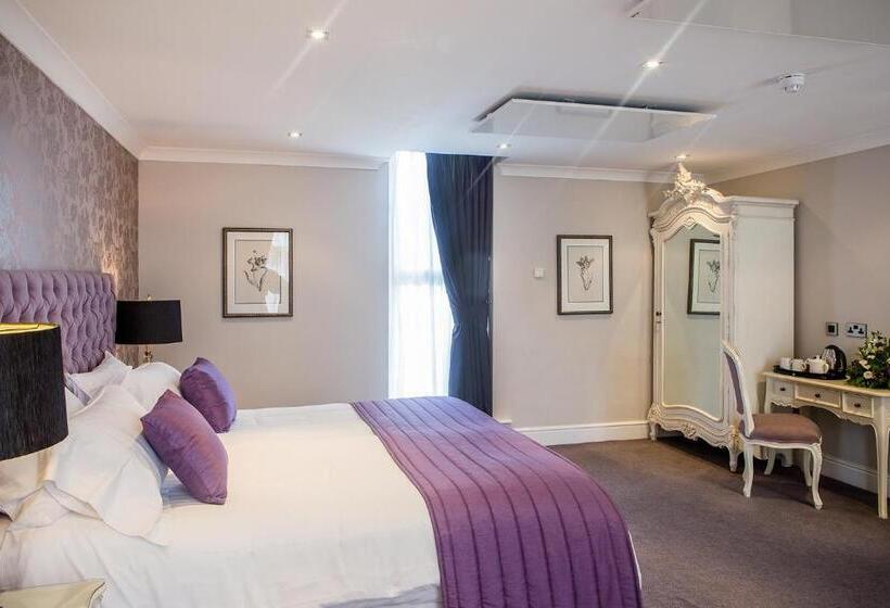 סוויטה אקזקיוטיב, Maesmawr Hall