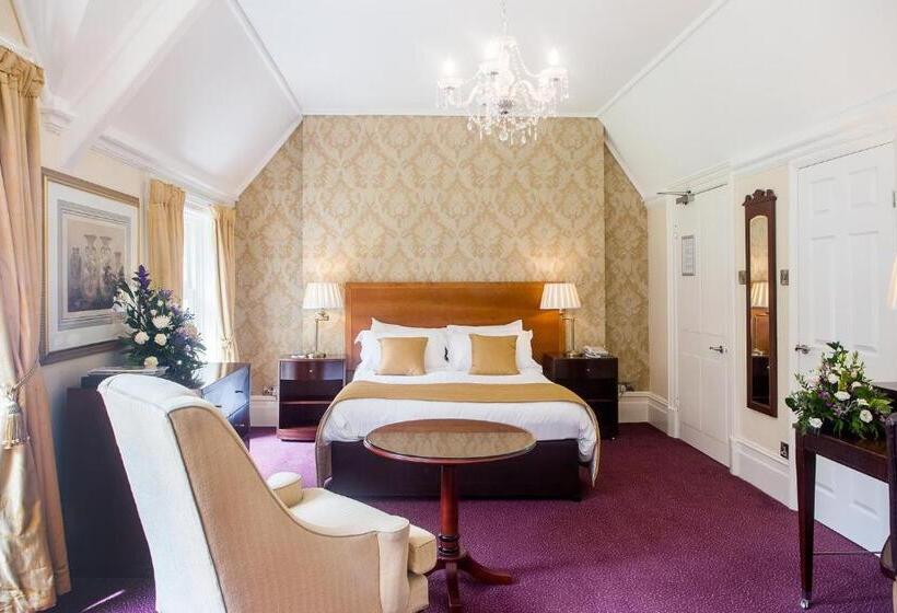 חדר סופריור, Maesmawr Hall