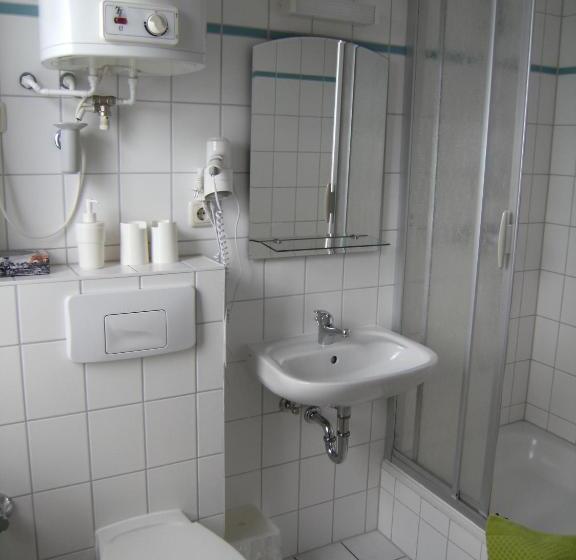 Номер Стандарт, Ratscafe ückeritz