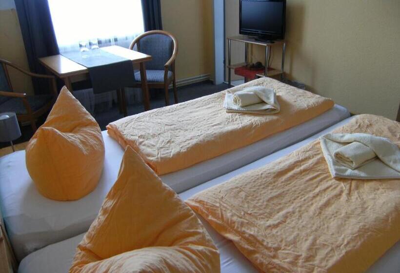 Номер Стандарт, Ratscafe ückeritz