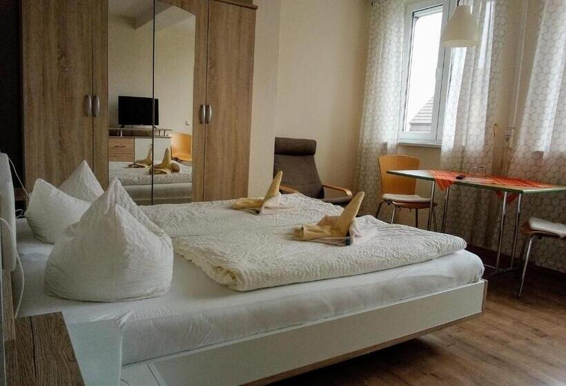 Номер Стандарт, Ratscafe ückeritz