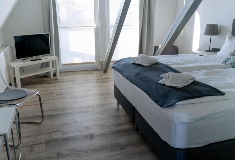 חדר סטנדרט נוף לאגם, Restaurant Nordlicht