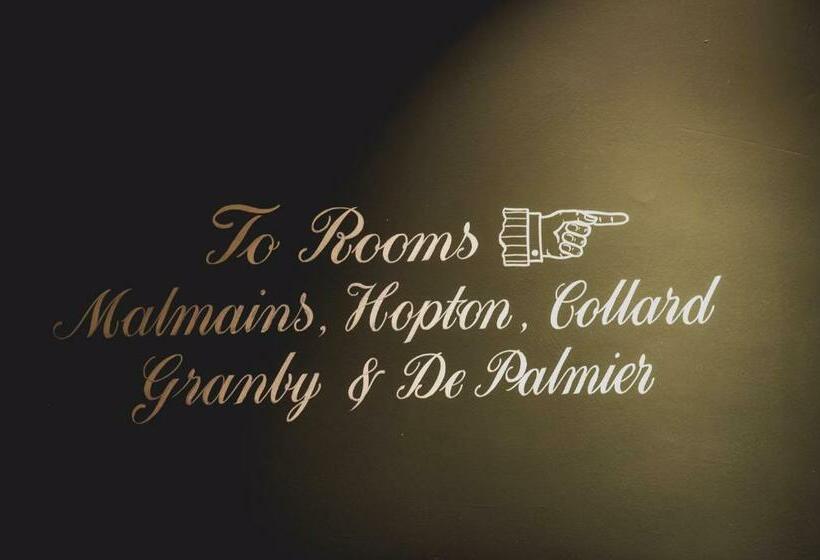 חדר דלוקס, The Marquis Of Granby