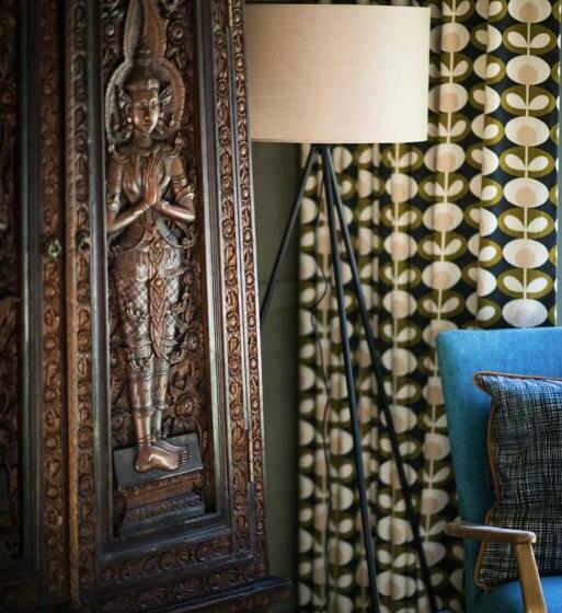 חדר דלוקס, The Marquis Of Granby