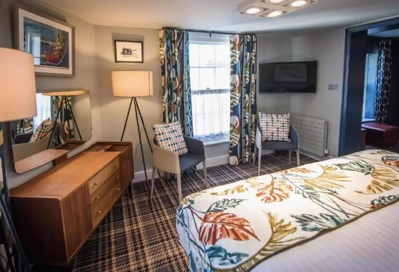 Suite, The Marquis Of Granby