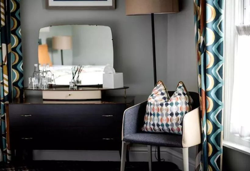 Suite, The Marquis Of Granby