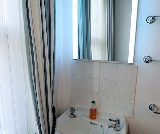 غرفة قياسية, The Pebbles   Adults Only