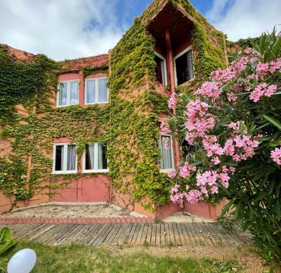 Номер Стандарт Вид на Бассейн, Tropic Hôtel