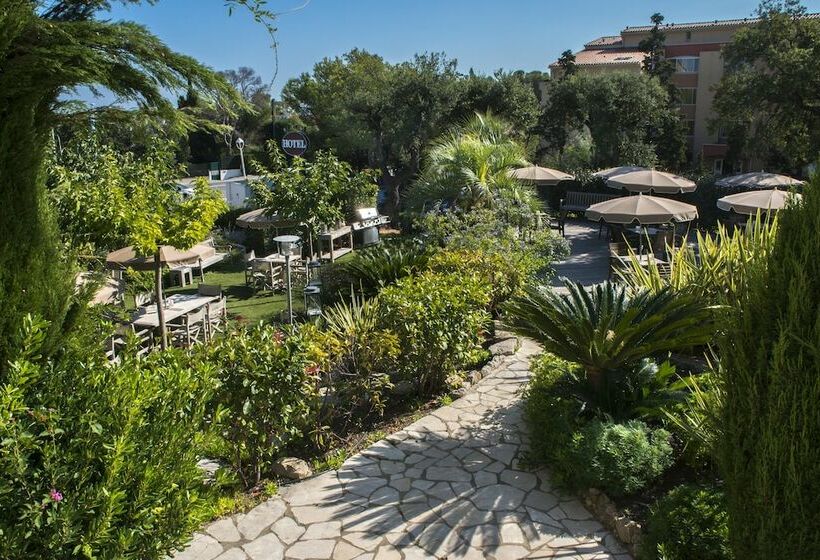 ガーデンビューデラックスルーム, Van Der Valk Hotel Le Catalogne