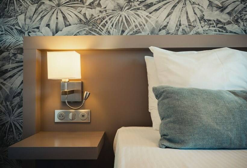 ガーデンビューデラックスルーム, Van Der Valk Hotel Le Catalogne