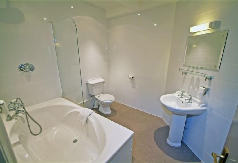 סוויטה, Wheatsheaf Hotel By Chef & Brewer Collection