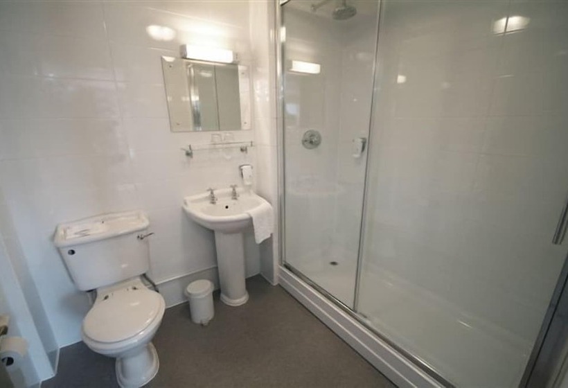 סוויטה, Wheatsheaf Hotel By Chef & Brewer Collection