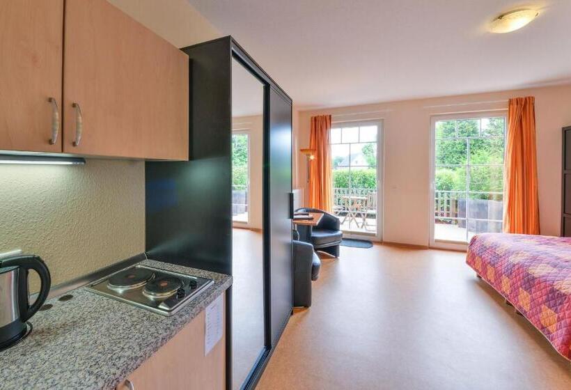 Номер Стандарт Адаптированный для Инвалидов, Ostseehotel Rike