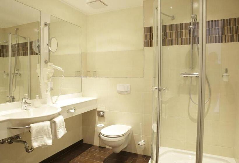 スタンダードトリプルルーム, Kirchspiels Gasthaus