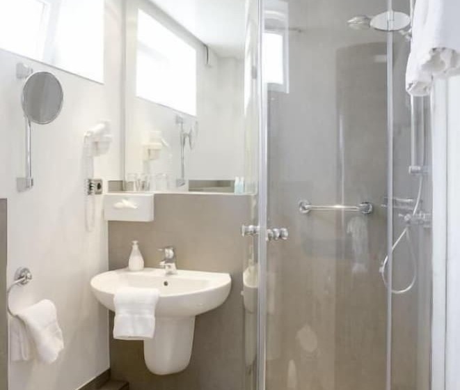 スタンダードトリプルルーム, Kirchspiels Gasthaus