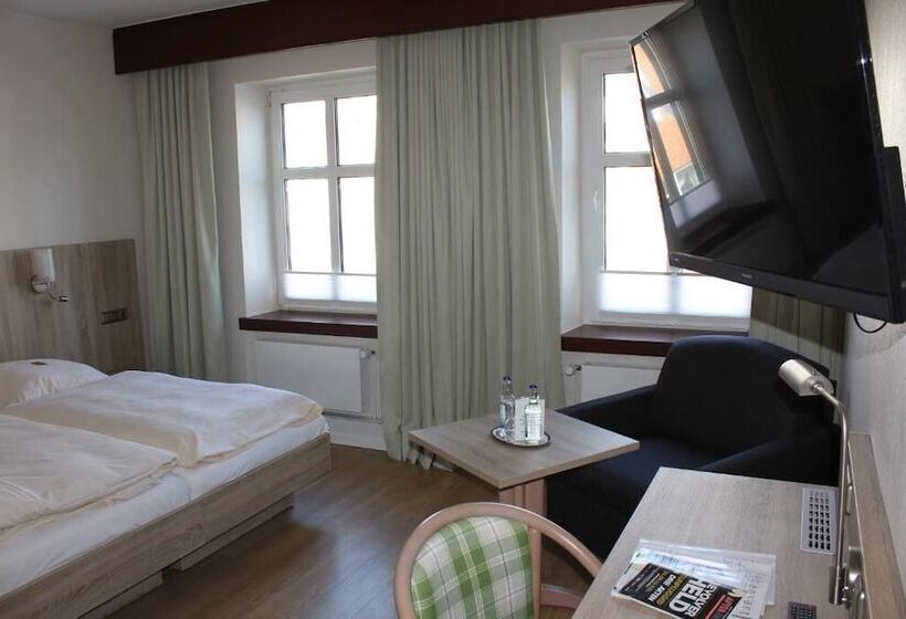 スタンダードトリプルルーム, Kirchspiels Gasthaus