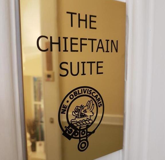 سوئیت با تخت بزرگ, Knap Guest House