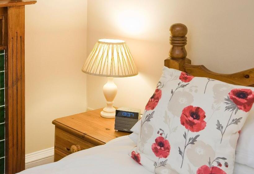 스위트 킹사이즈 침대, Knap Guest House