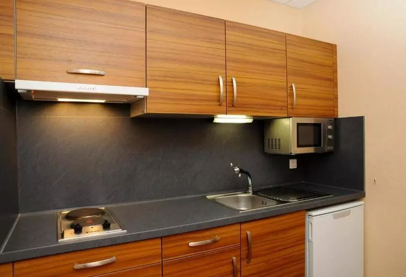１ベッドルームアパートメント, S & Residences  Le Metropole