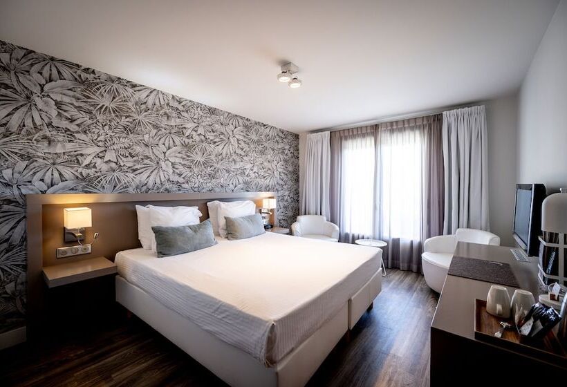 ガーデンビューデラックスルーム, Van Der Valk Hotel Le Catalogne