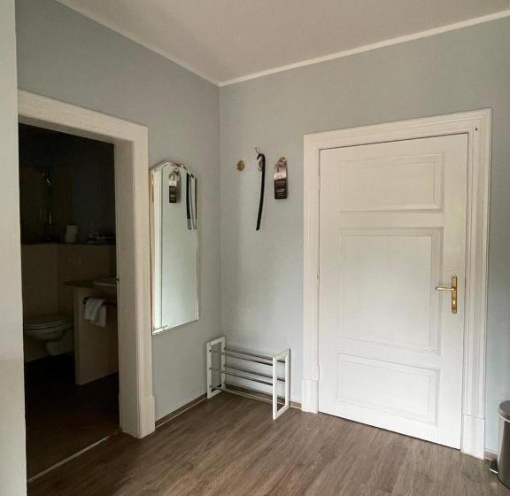 オーシャンビュースイート, Villa Seebach