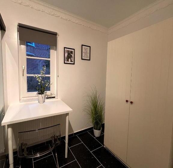 スタンダードシングルルーム, Villa Seebach