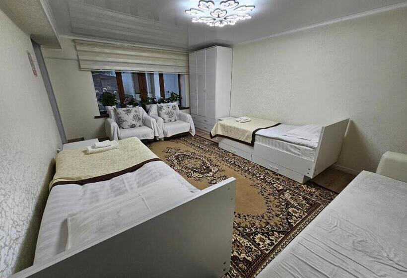 اتاق استاندارد سه نفره, Guest House Tenir Too