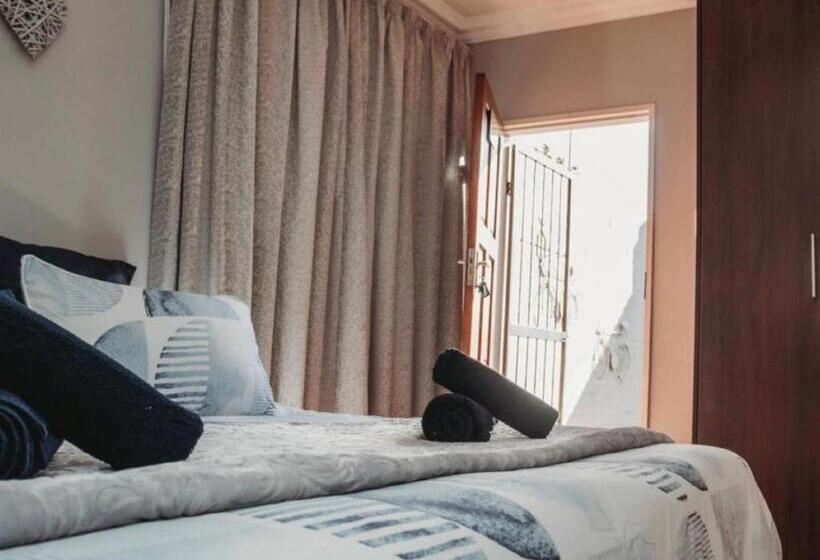 Standardzimmer Kingsize Bett, Sunset Guesthouse