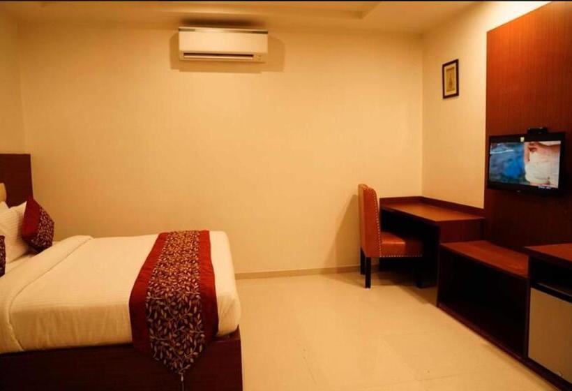 高级大房间, Amer Valley