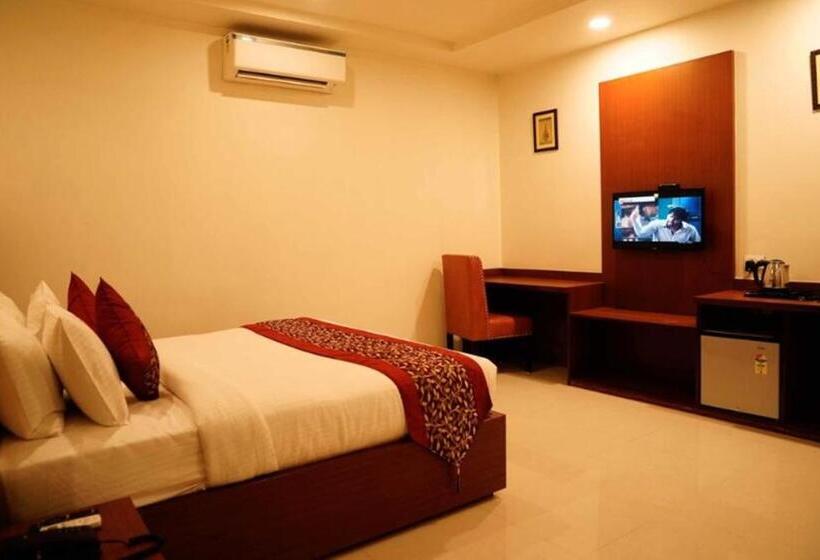 高级大房间, Amer Valley