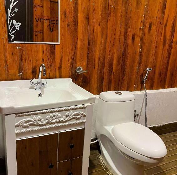 חדר דלוקס לשלושה, O Royal Tree Cafe And Resort