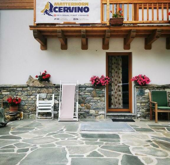 חדר סטנדרט לארבעה, Chalet Gaspard