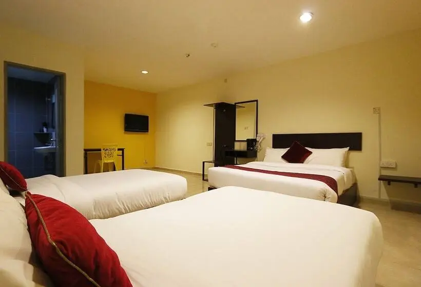 スタンダード４人部屋, Golden Roof Hotel Falim Ipoh