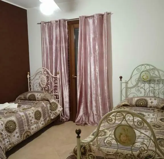اتاق استاندارد با سرویس بهداشتی مشترک, Villa Levante