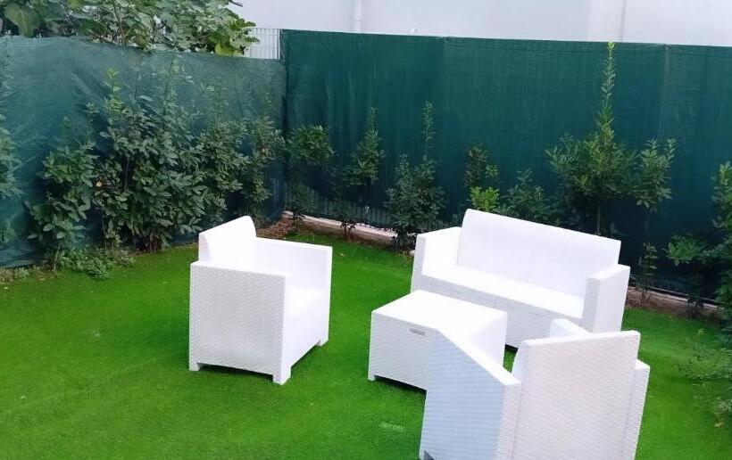 غرفة قياسية مطلّة علي الحديقة, Villa Levante