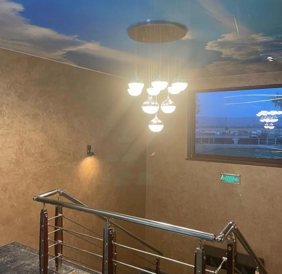 דירת חדר, Pensiunea Ramina