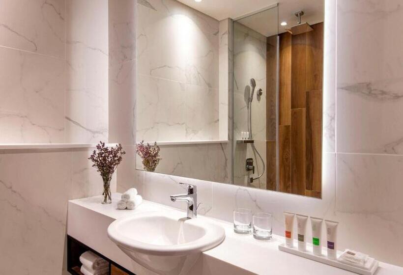 标准工作室, Swissotel Living Jeddah