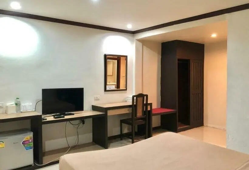 اتاق لوکس, Visanuinn