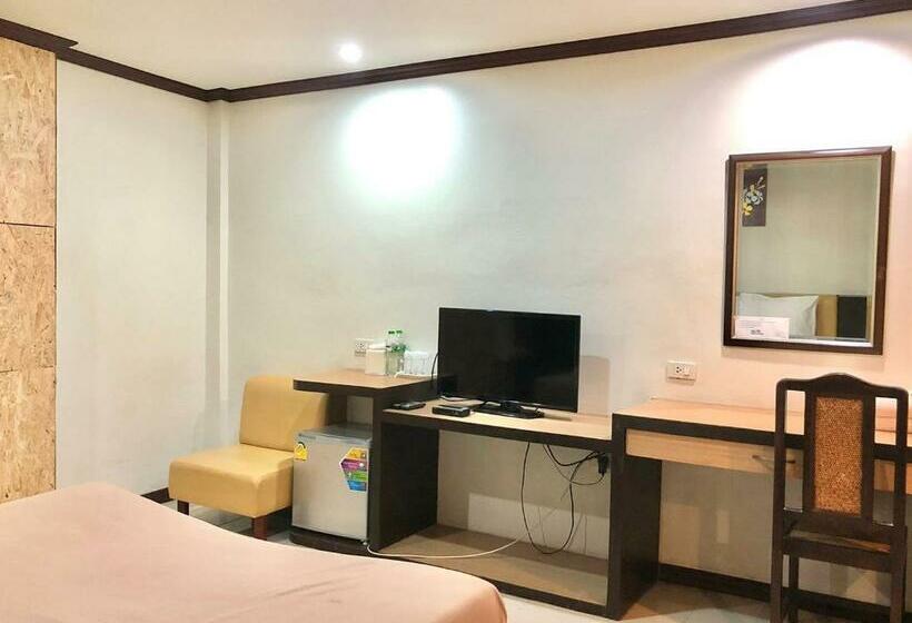 豪华房间, Visanuinn