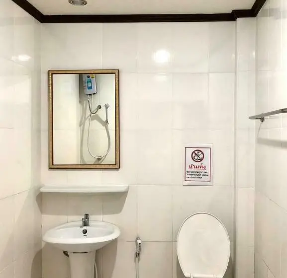 اتاق استاندارد, Visanuinn
